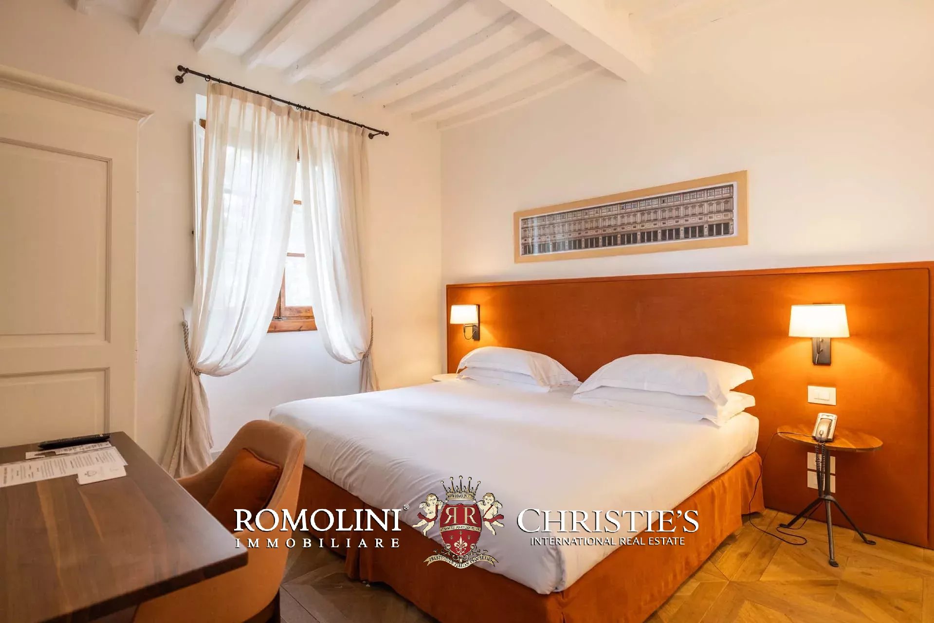 37 Bedroom Villa/Townhouse's Image 62