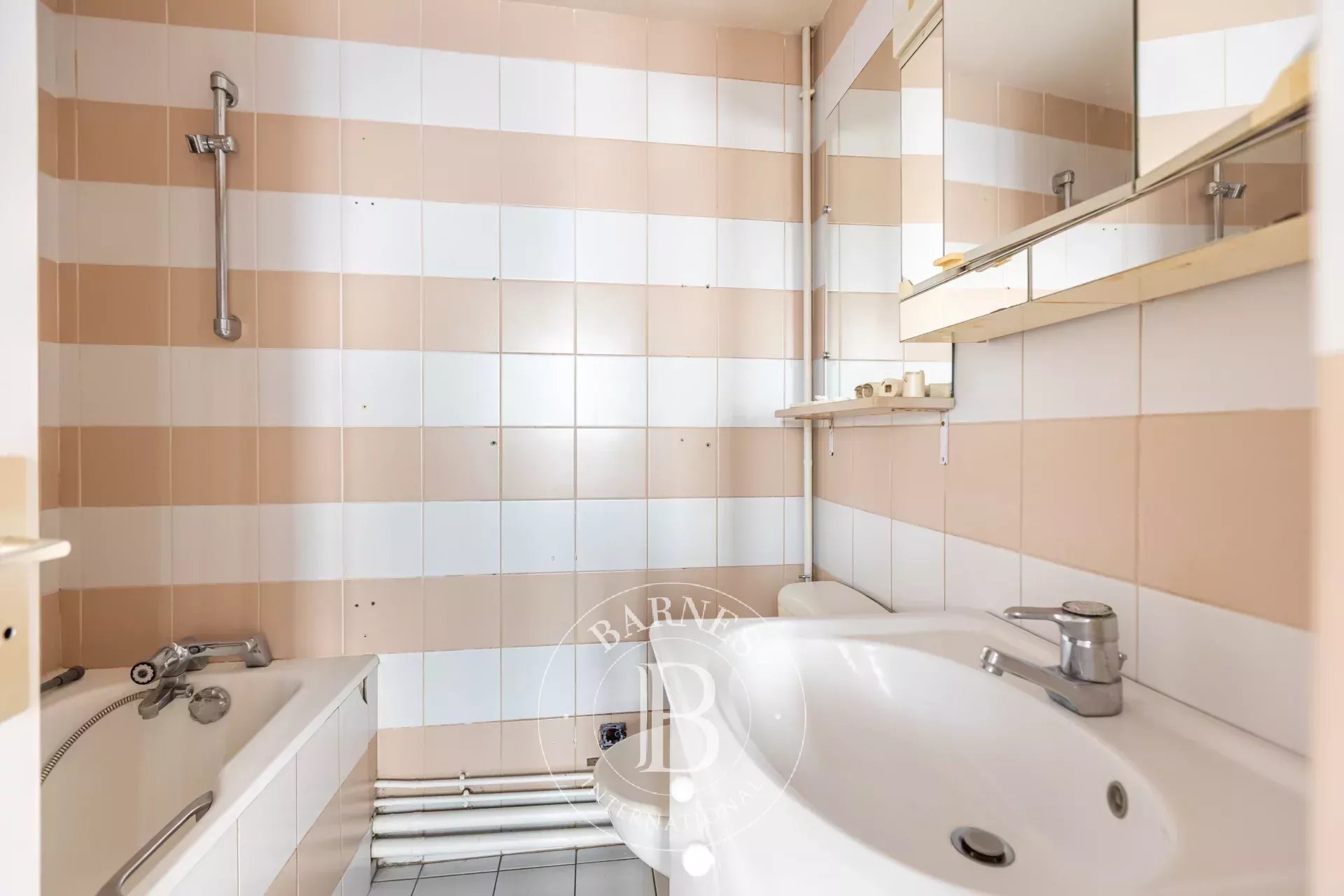 Daire Paris 8ème - picture 7