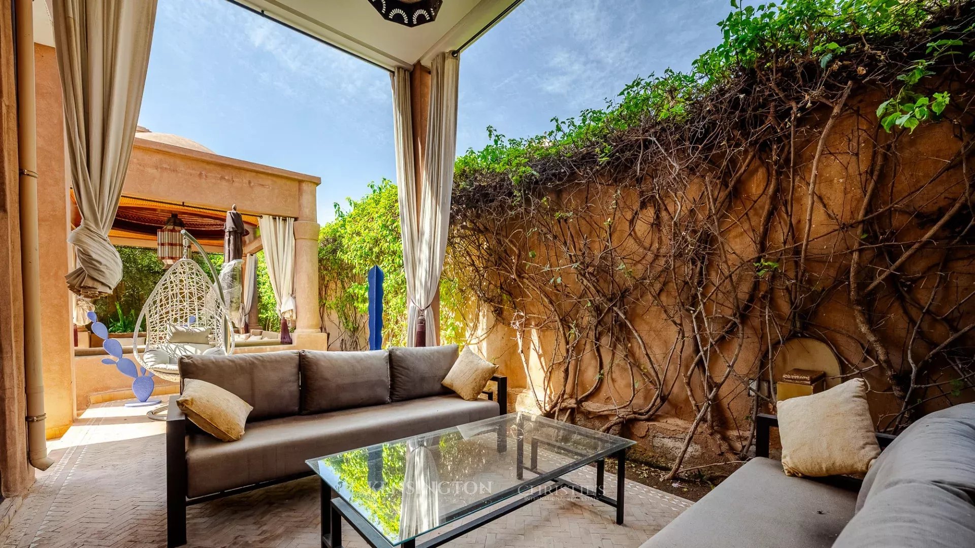 4 Bedroom Villa/Townhouse's Image 53