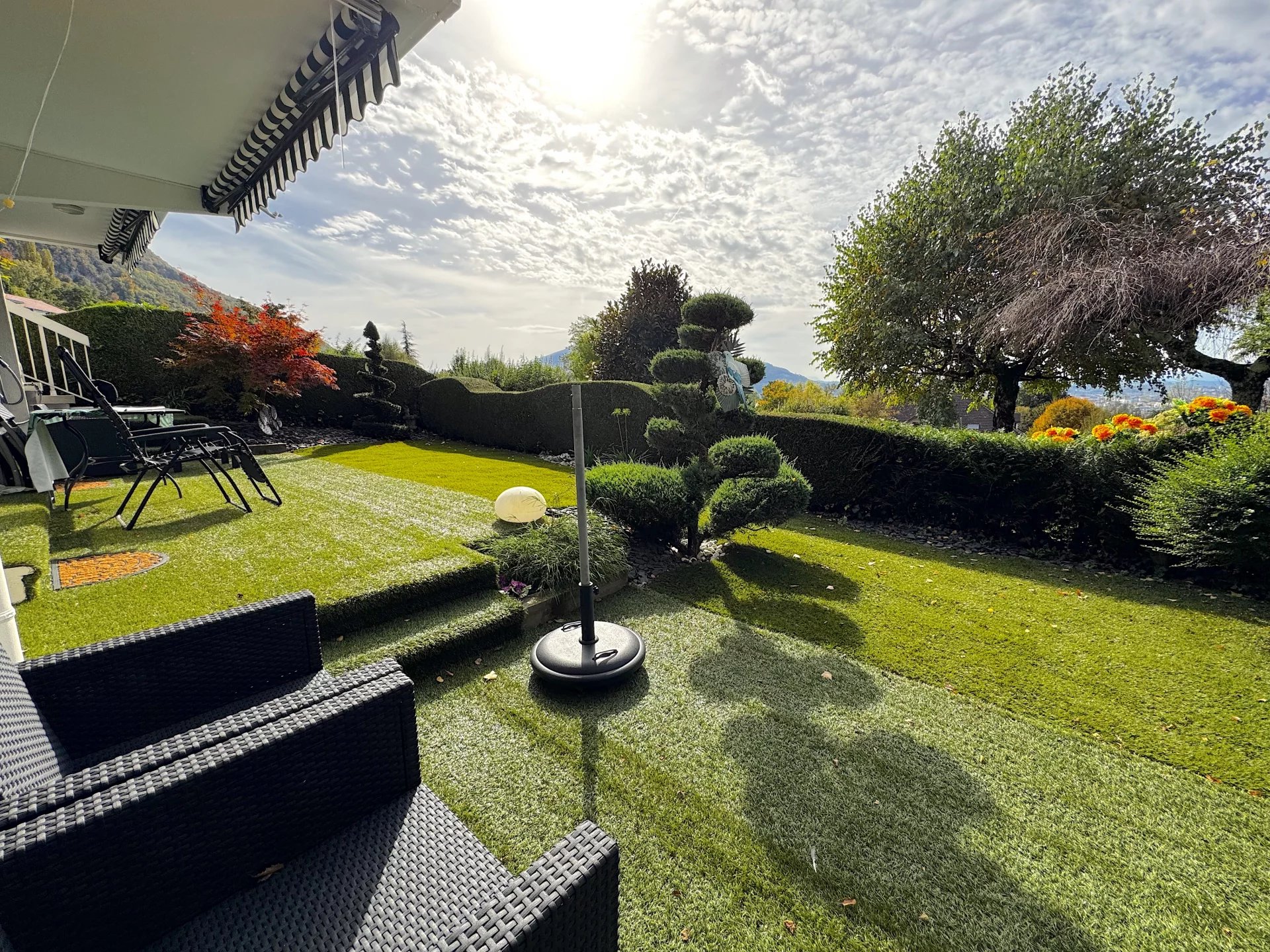 T4 Duplex with garden and terrace for sale in Annecy le Vieux