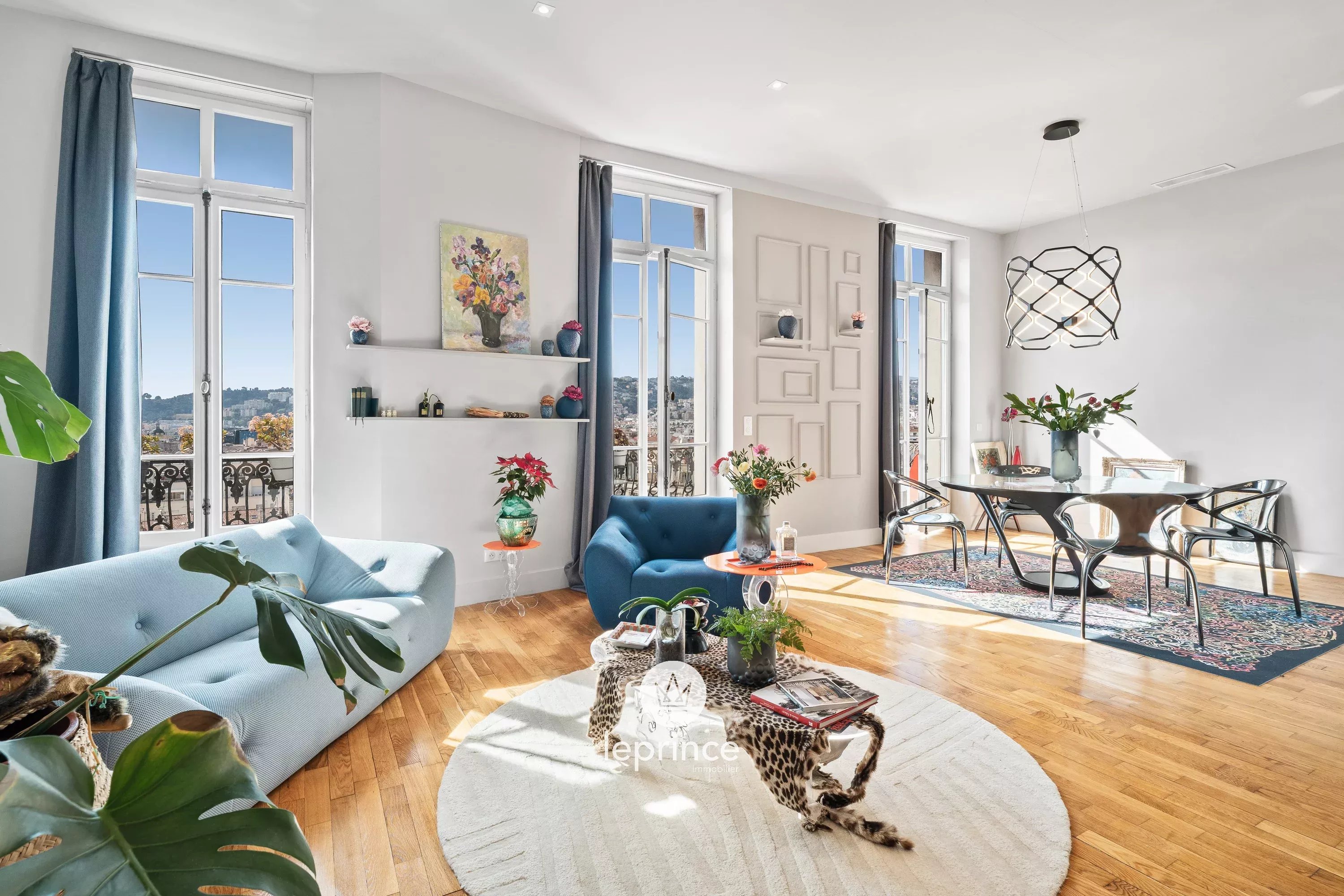 Agence immobilière de 