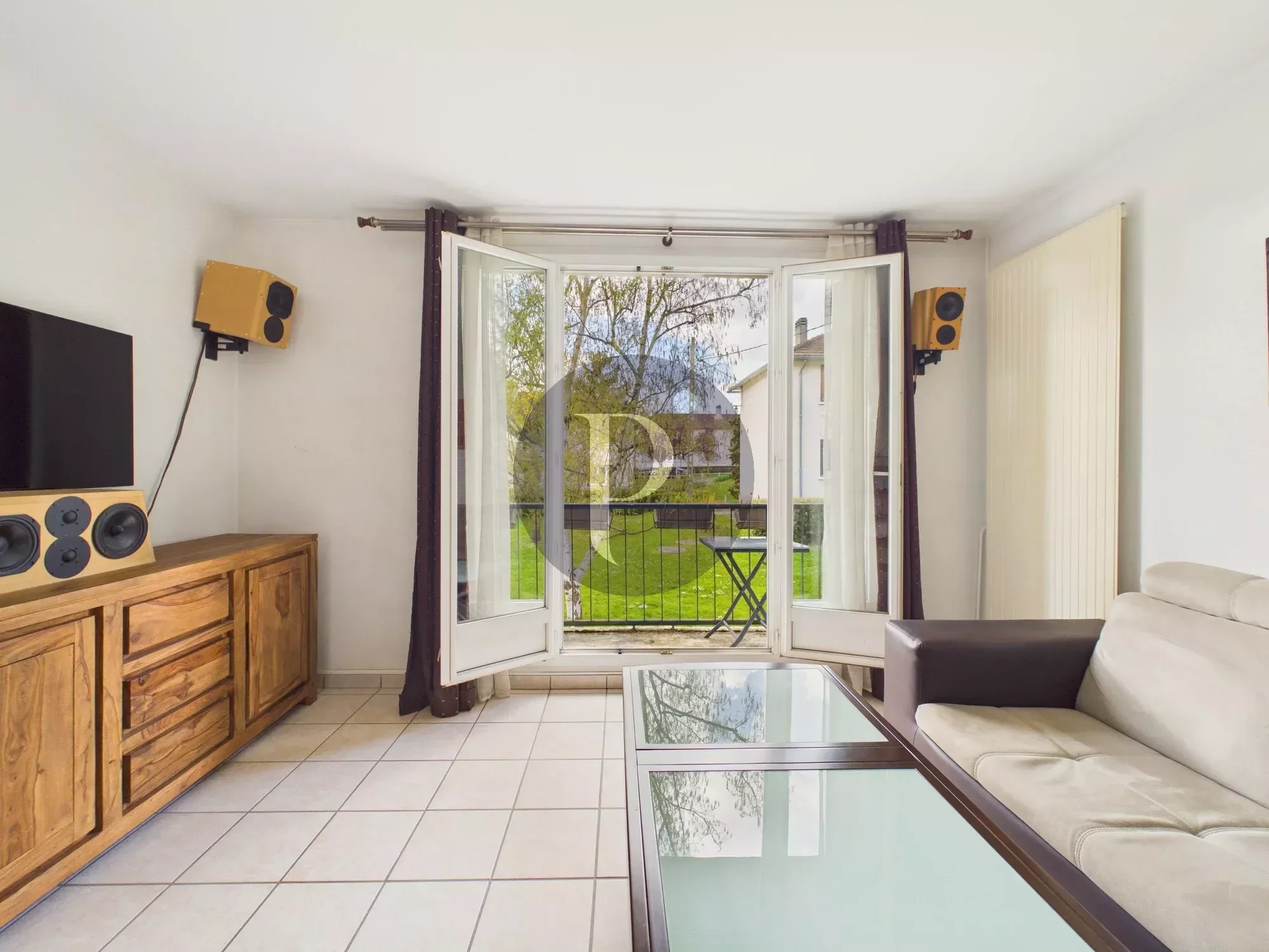 vente-appartement-3-pieces-verrieres-le-buisson-86872725