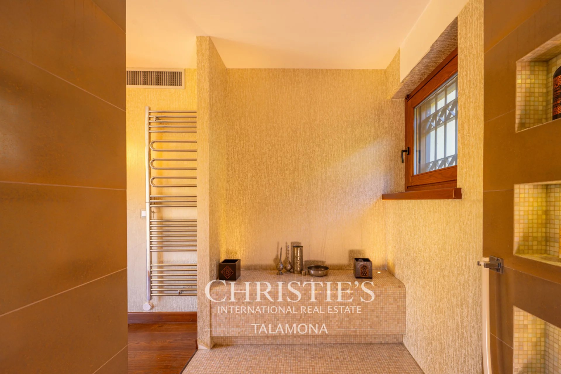 Villa/Townhouse's Image 102