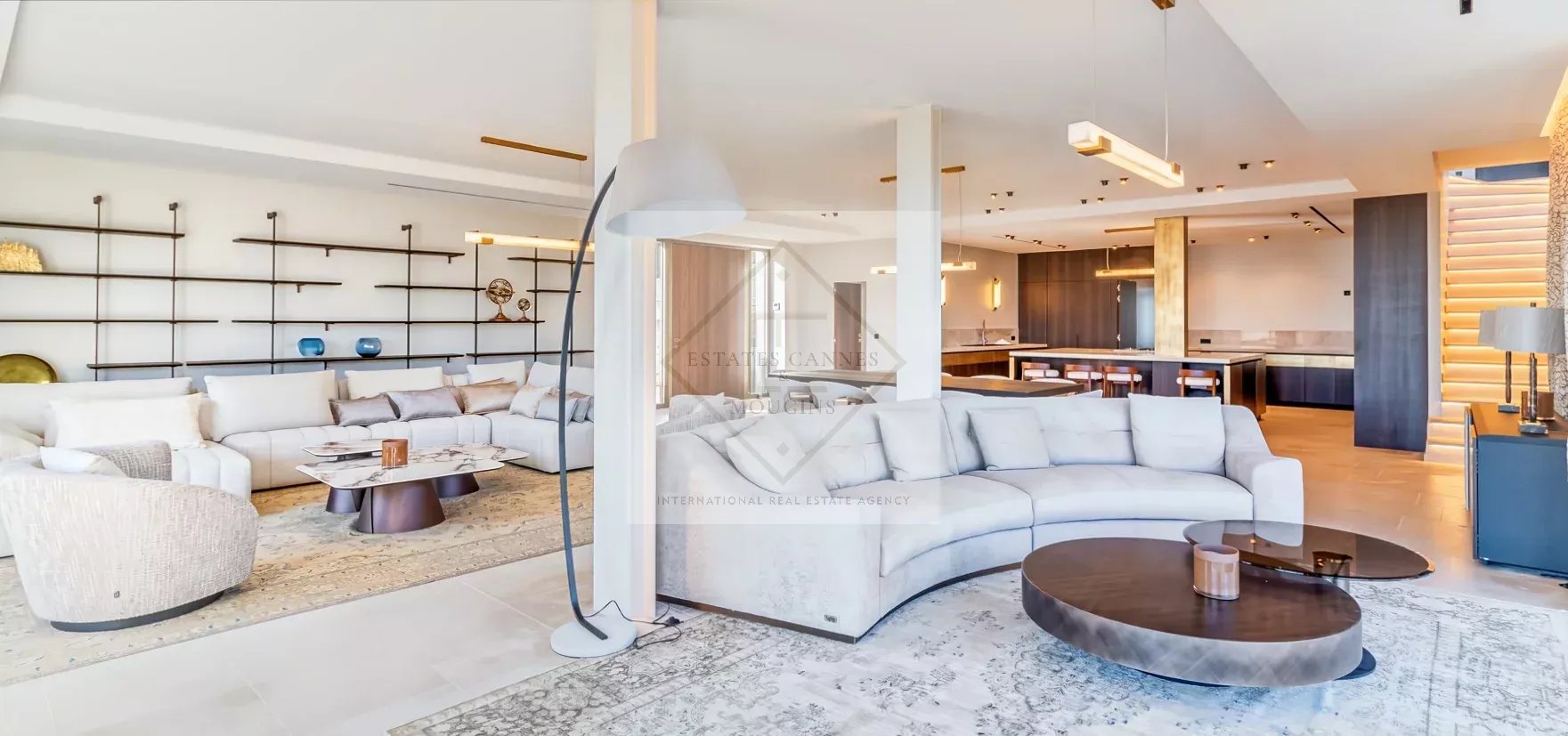 SUPER CANNES — EXCEPTIONAL BRAND-NEW CONTEMPORARY VILLA WITH PANORAMIC SEA VIEWS — photo 3