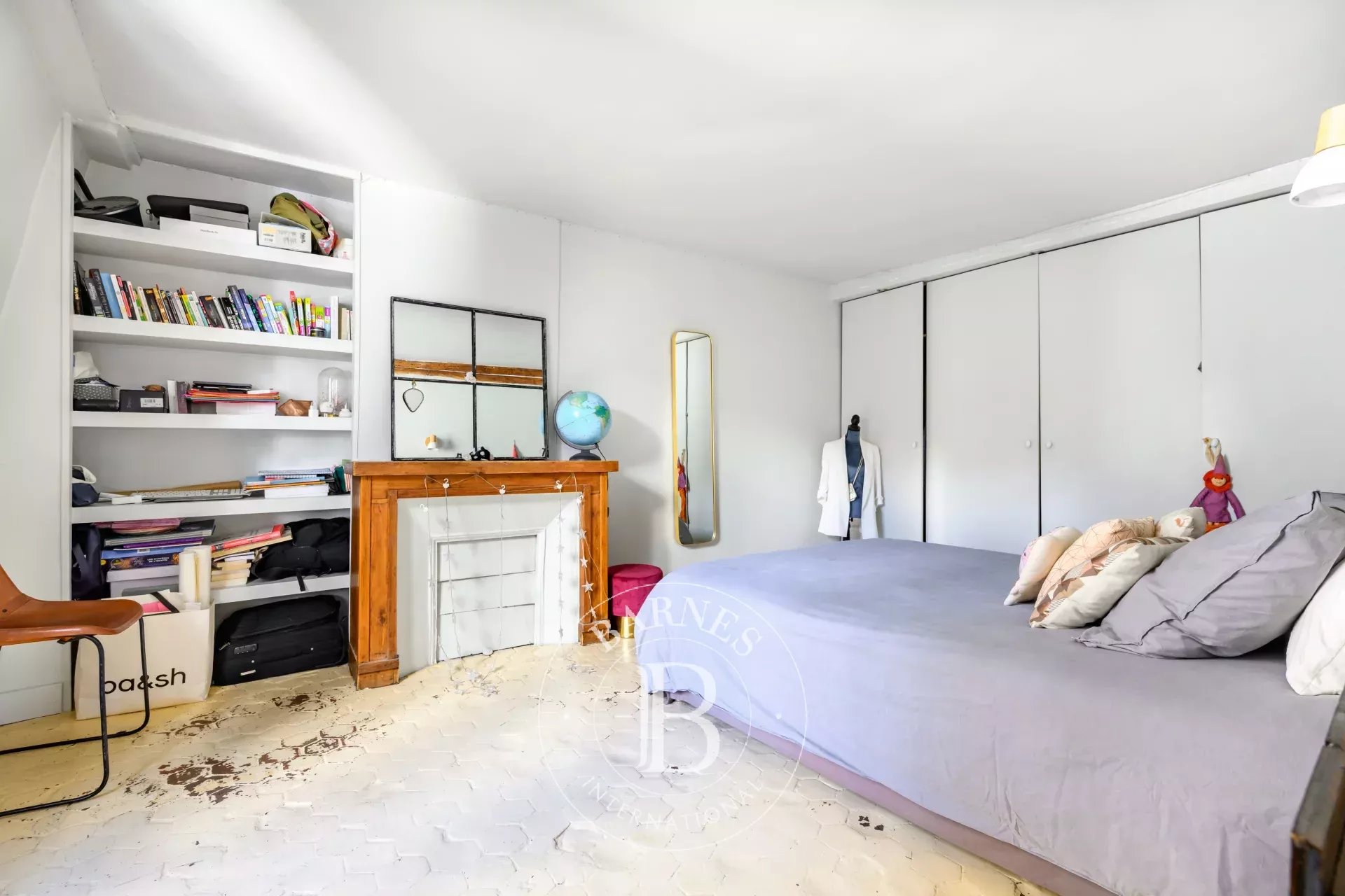 Daire Paris 4ème - picture 7