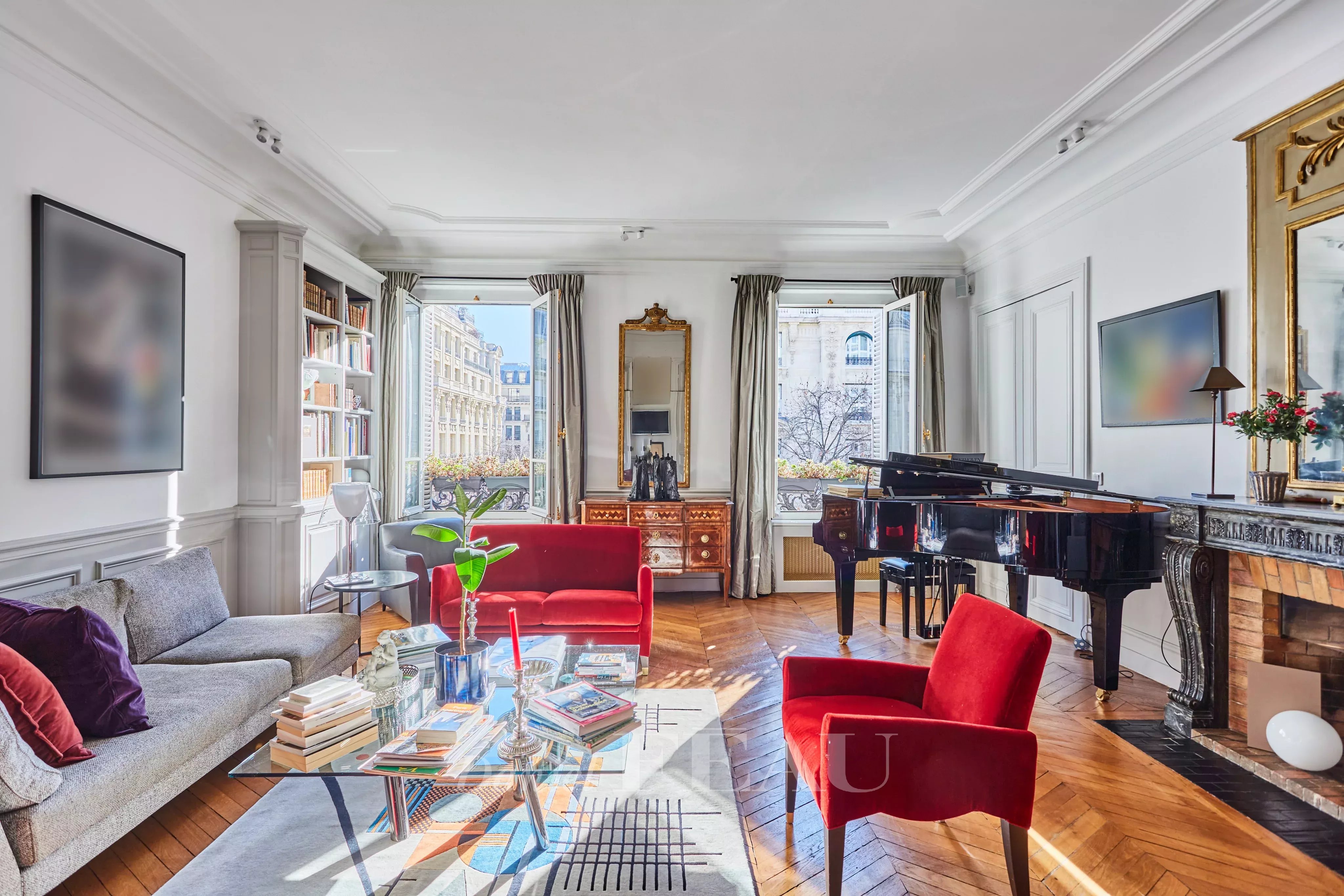 Salon avec vue dégagée