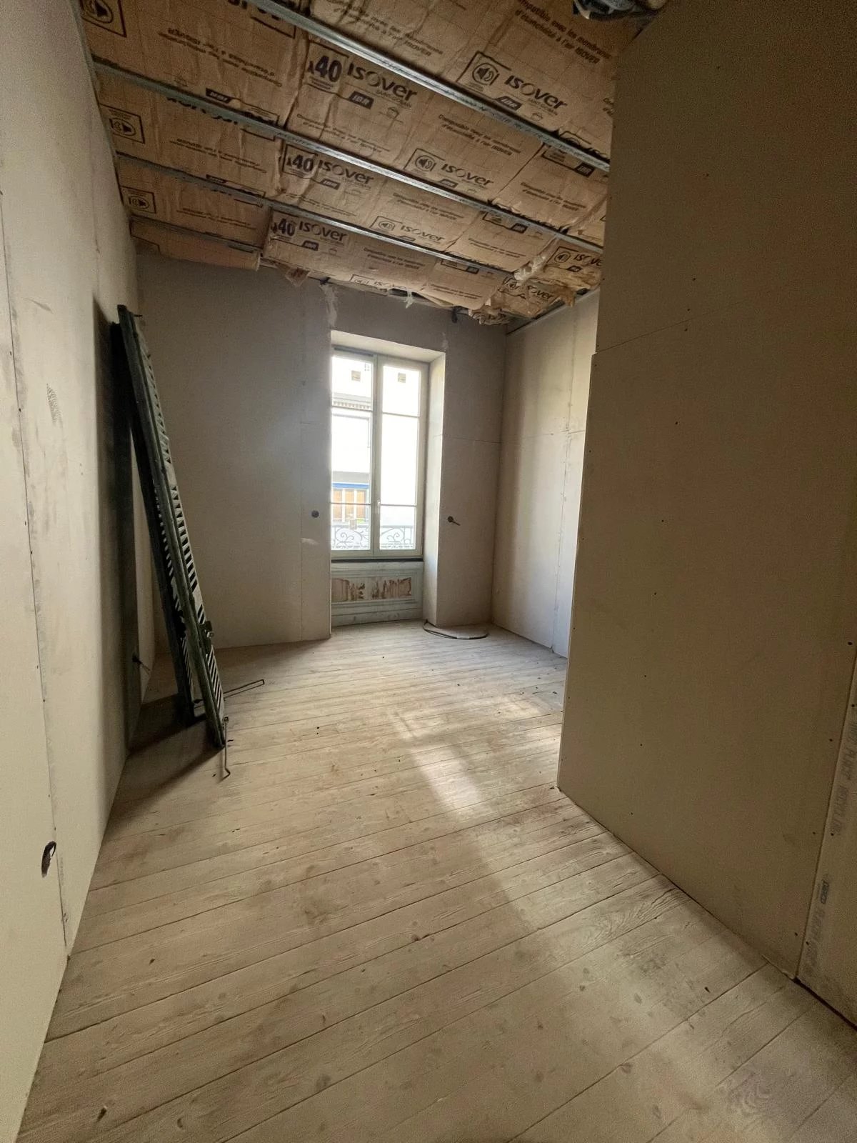 Plateau - LYON 8 - MONPLAISIR - Appartement de 28.5 m²