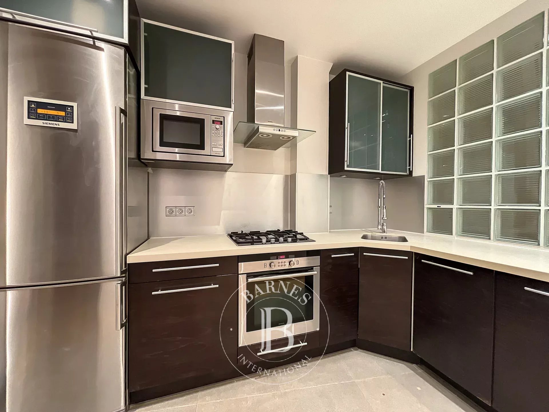 Daire Paris 18ème - picture 4