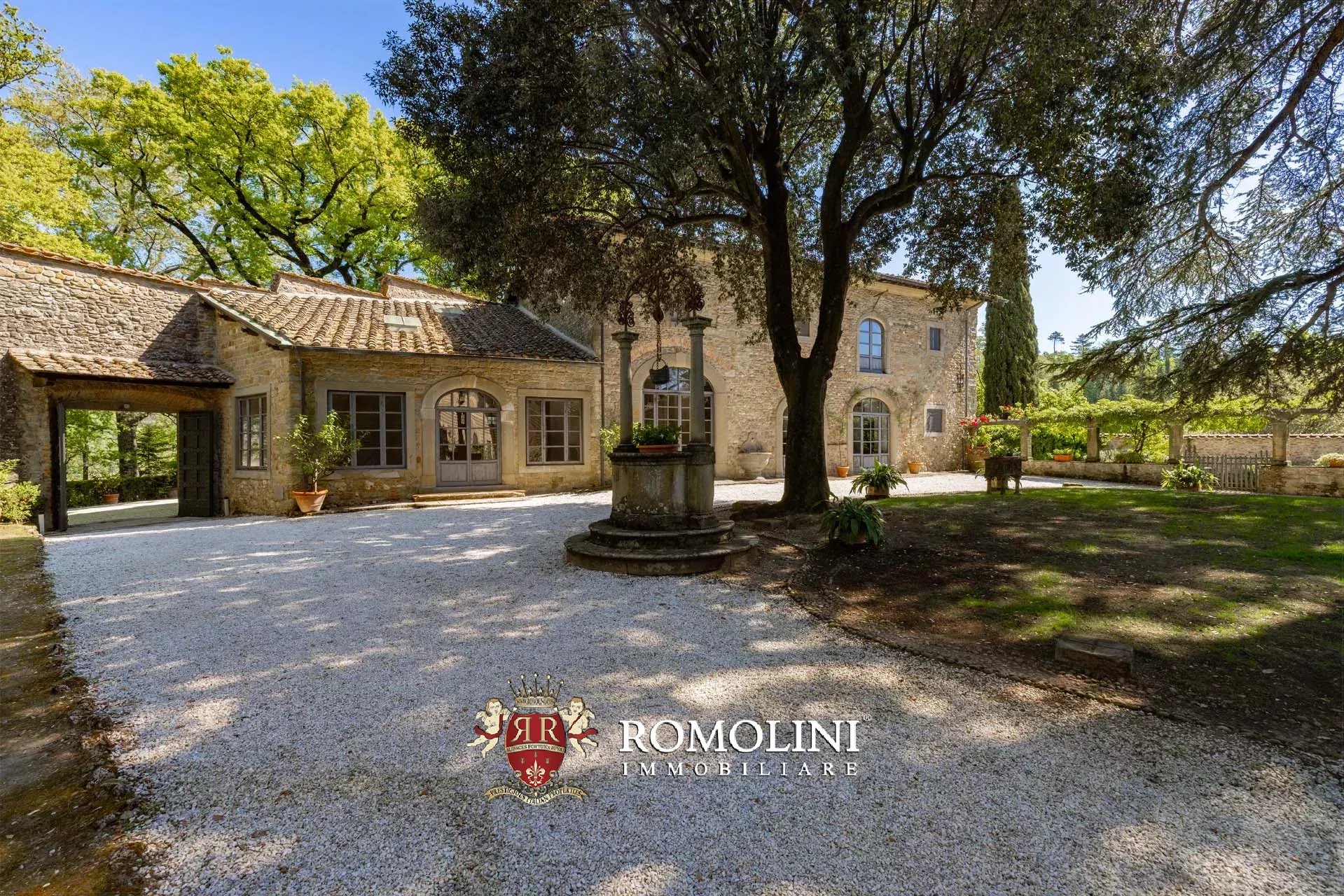 60 Bedroom Chateau's Image 11