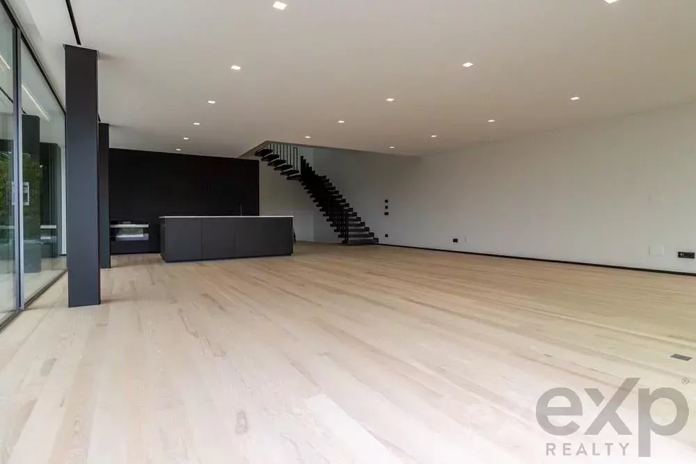 New detached house in an exclusive condominium of 4 luxurious units. 85506671 image 12