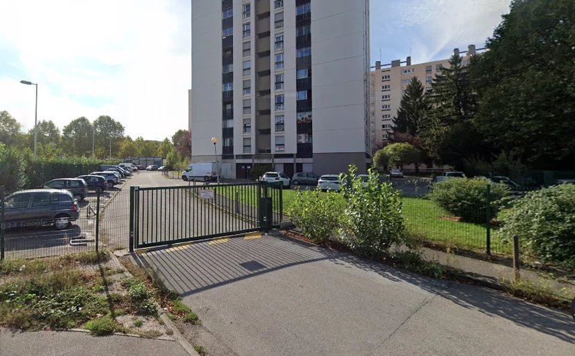 Places de parking sécurisées