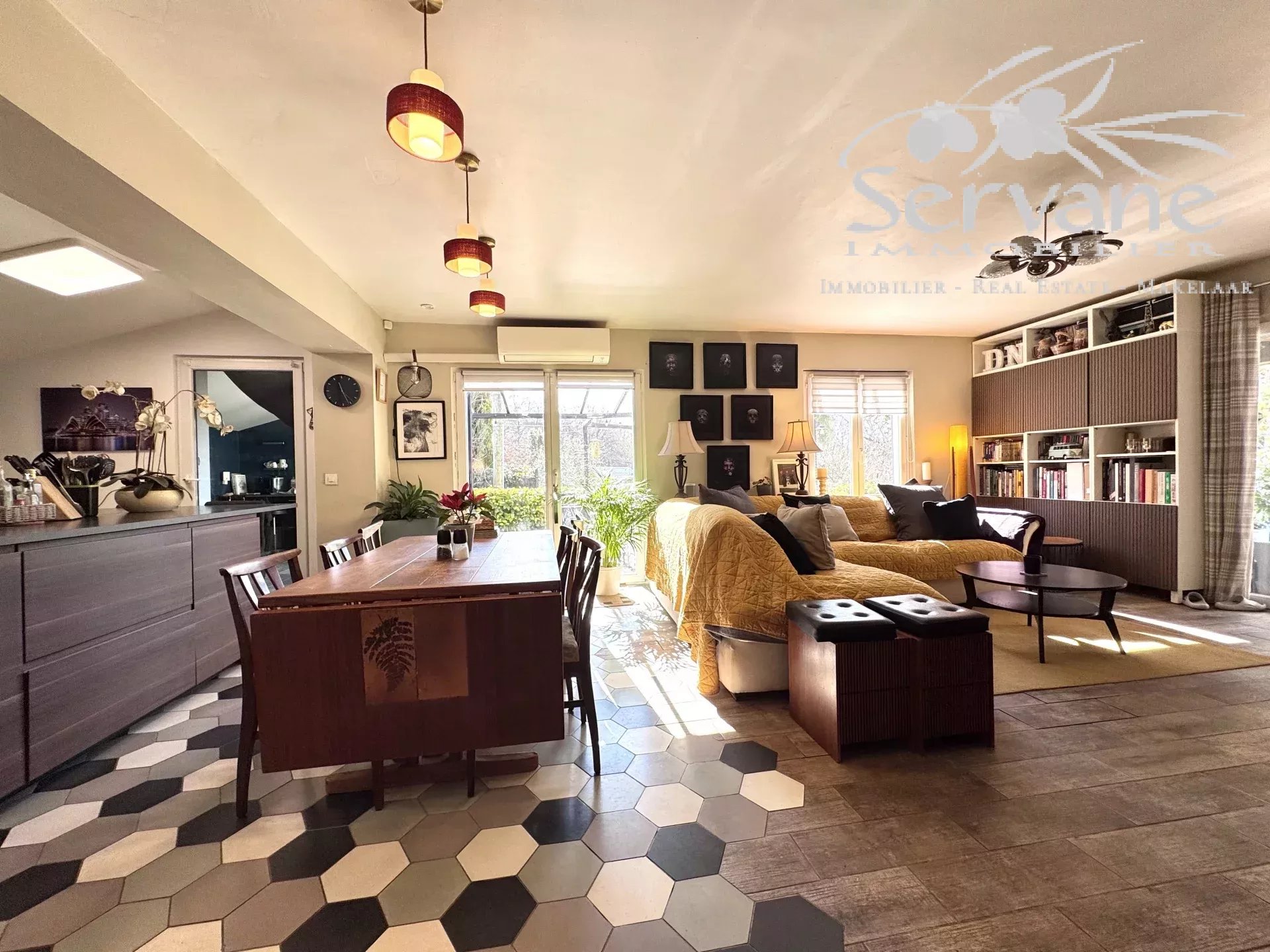 ENTRECASTEAUX RENOVATED VILLA