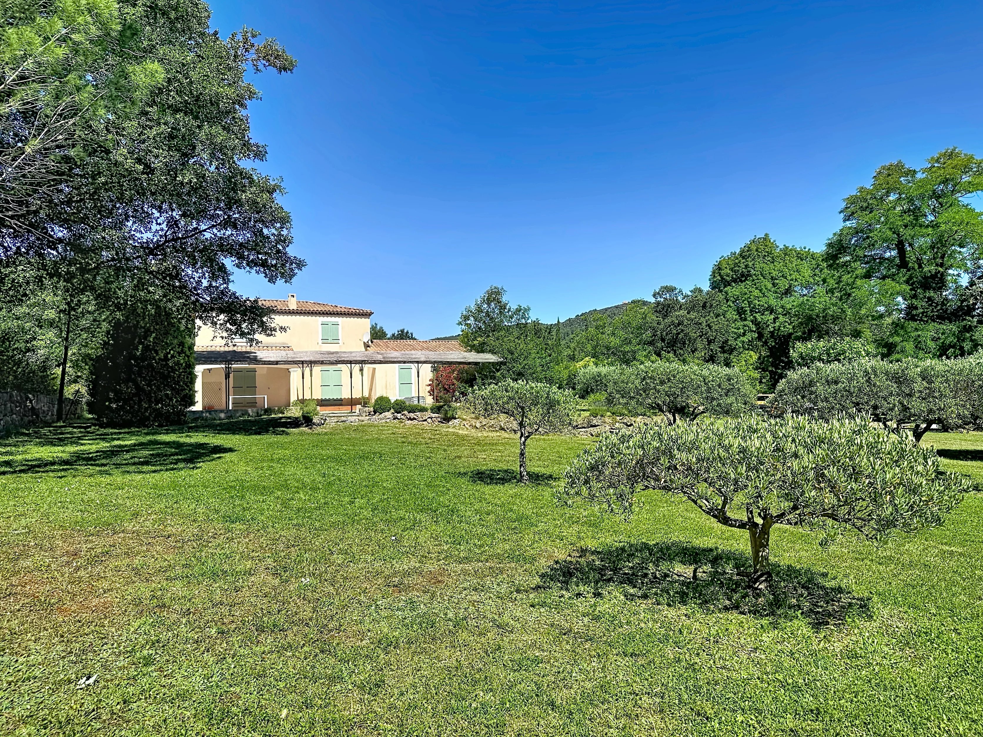 Exceptional property with 19th-century mill, detached villa, 2 pools on 1.6 hectares