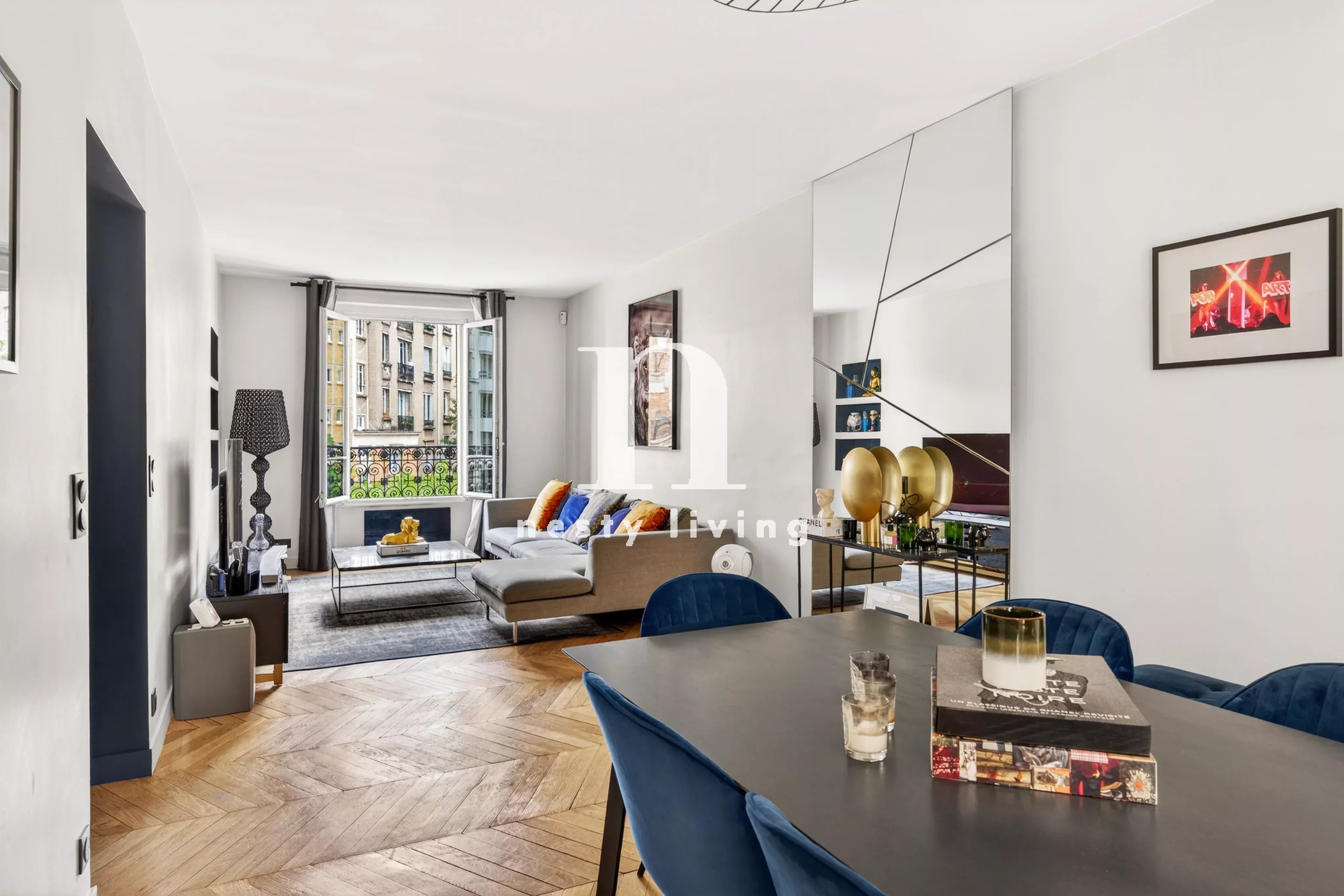 Agence immobilière de 