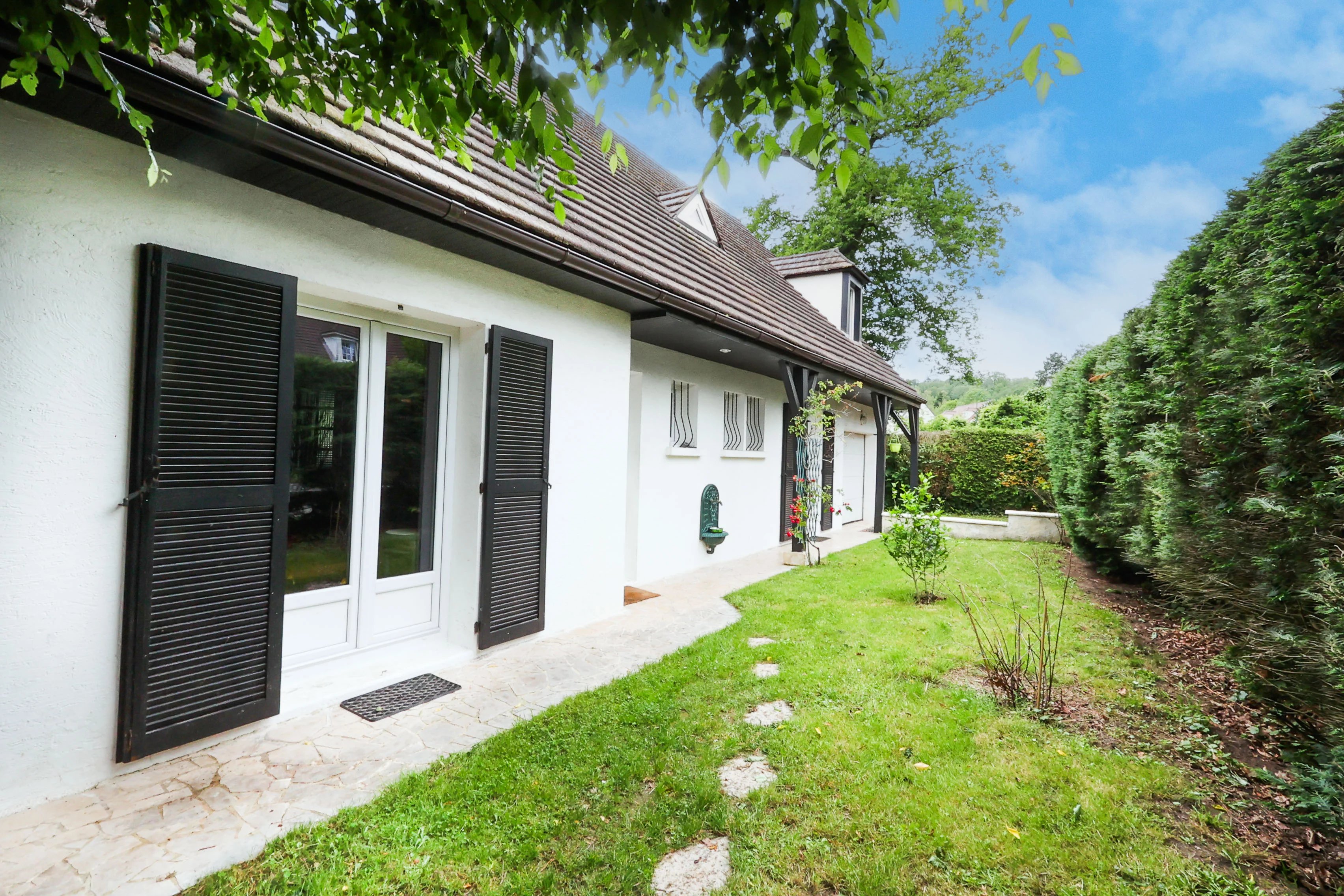 Maison Individuel -  Lamorlaye - 565 000 € HAI