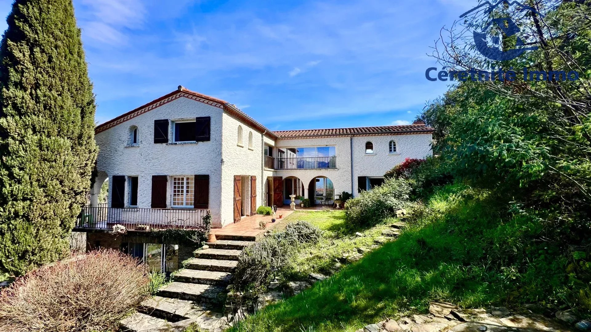 Agence immobilière de 