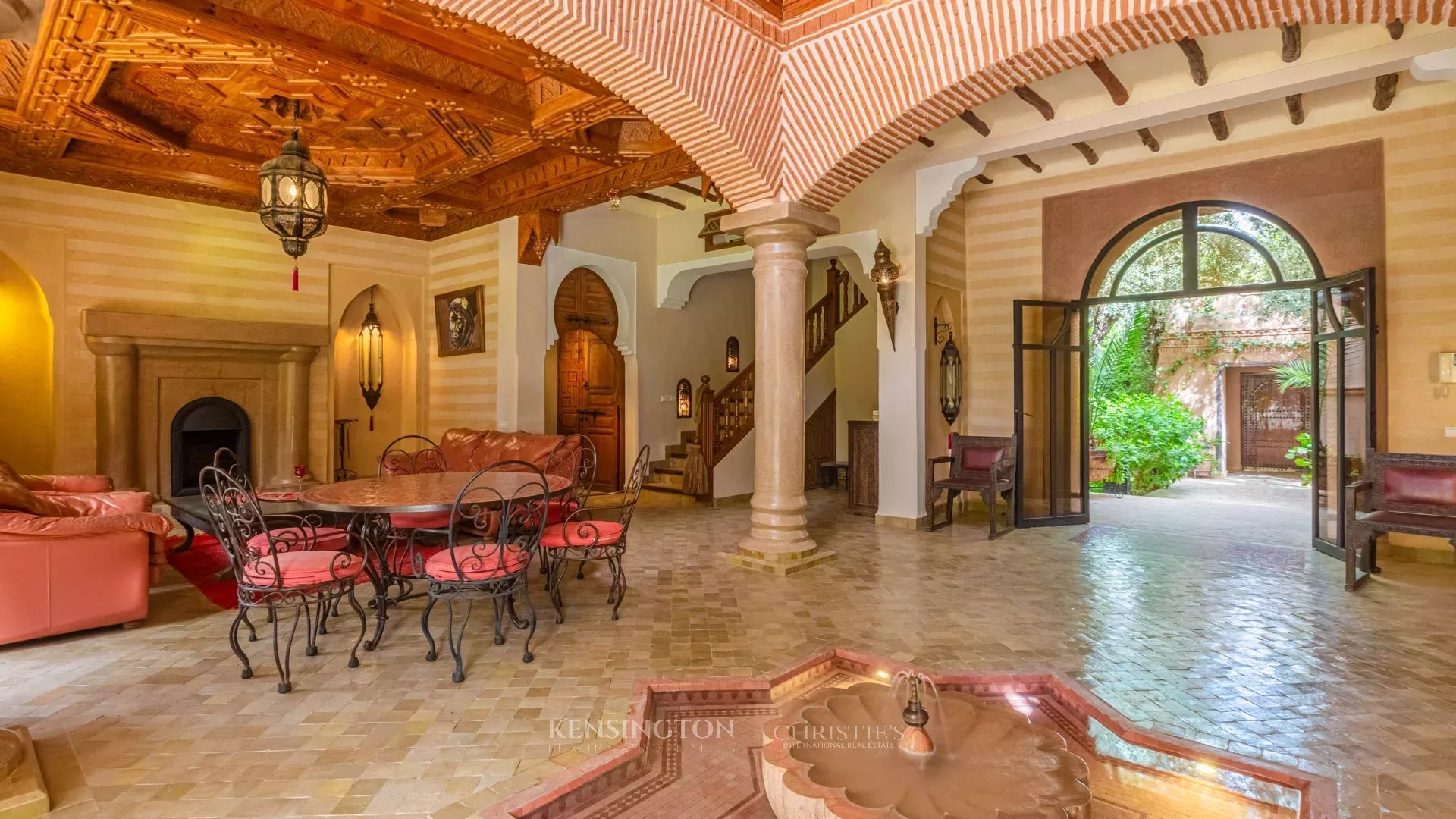10 Bedroom Villa/Townhouse's Image 5
