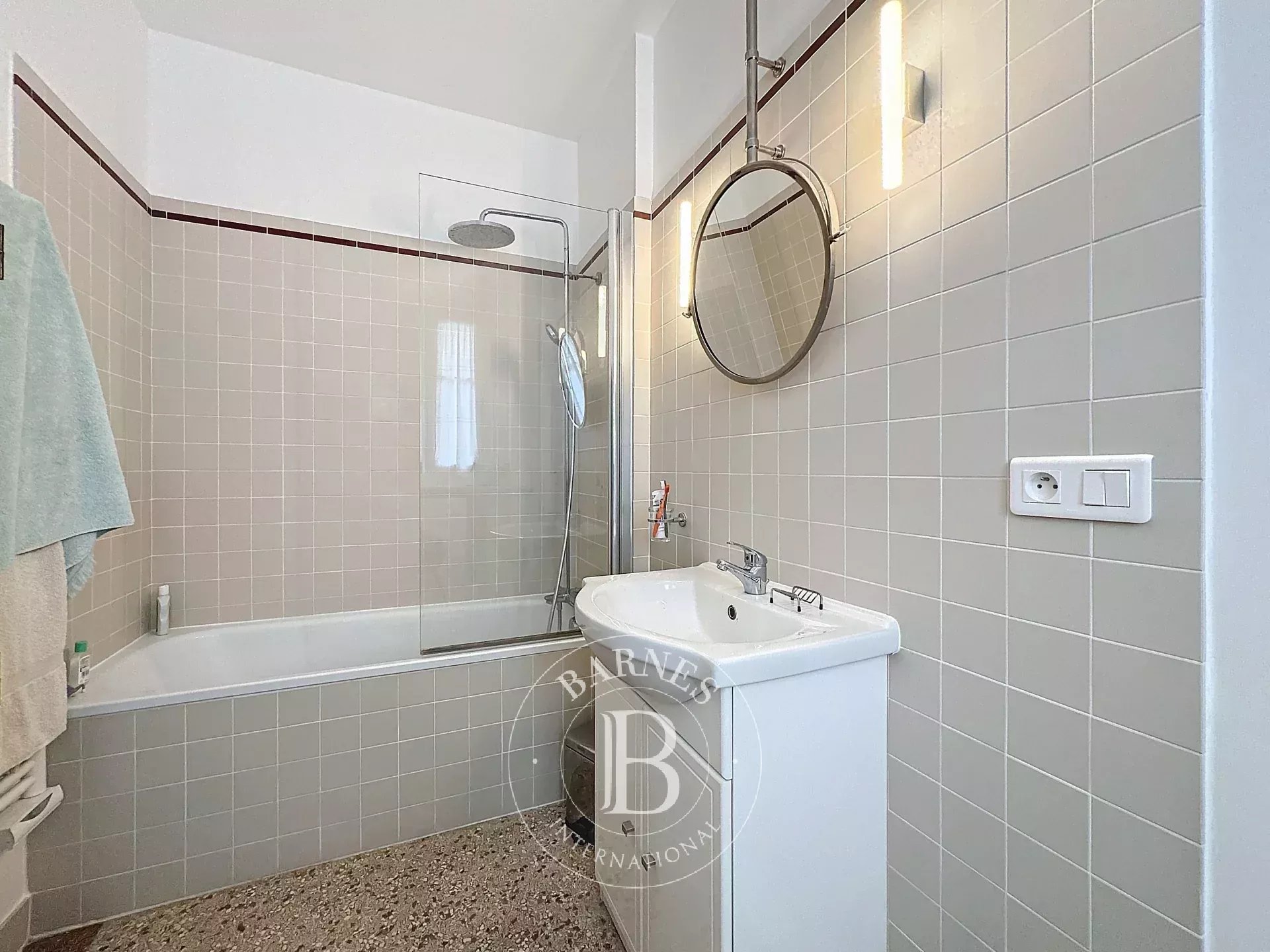 Daire Paris 19ème - picture 23