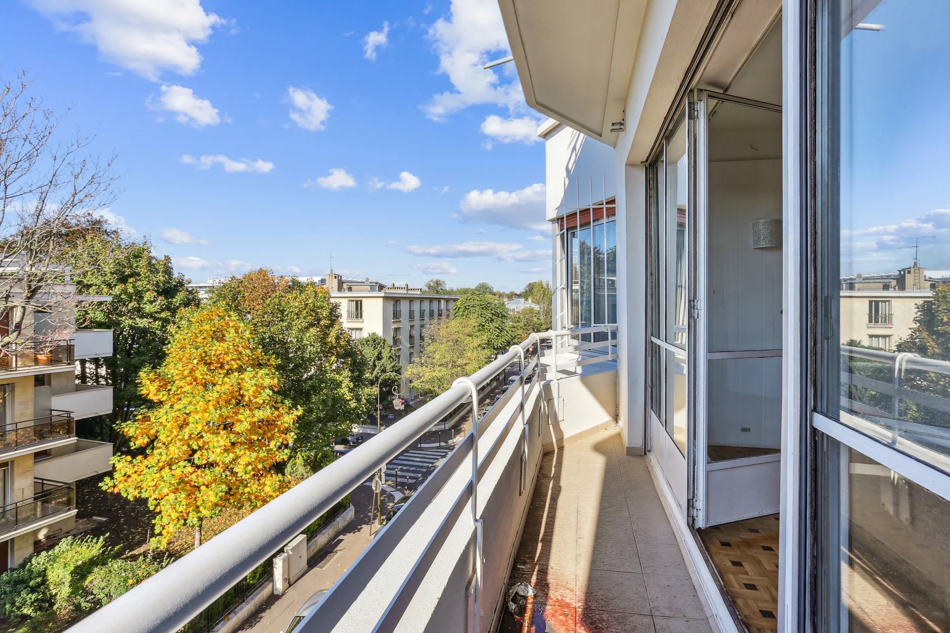 PARIS XVIe - Serres d'Auteuil - Open view - Balcony