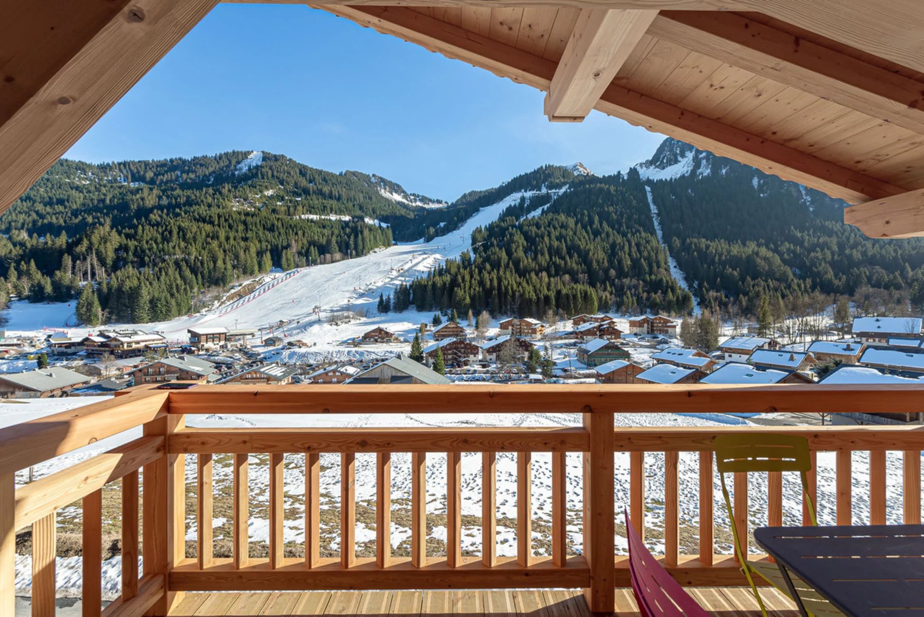 Photo of CHÂTEL - 1 bedroom + bunk room ski in ski out apartment in Châtel