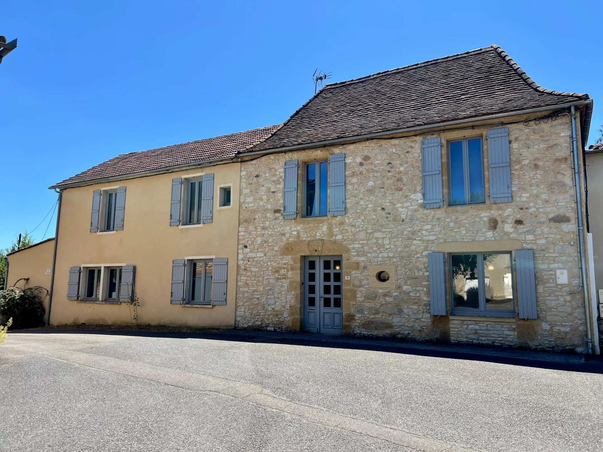 Agence immobilière de Arthurimmo.com Gourdon