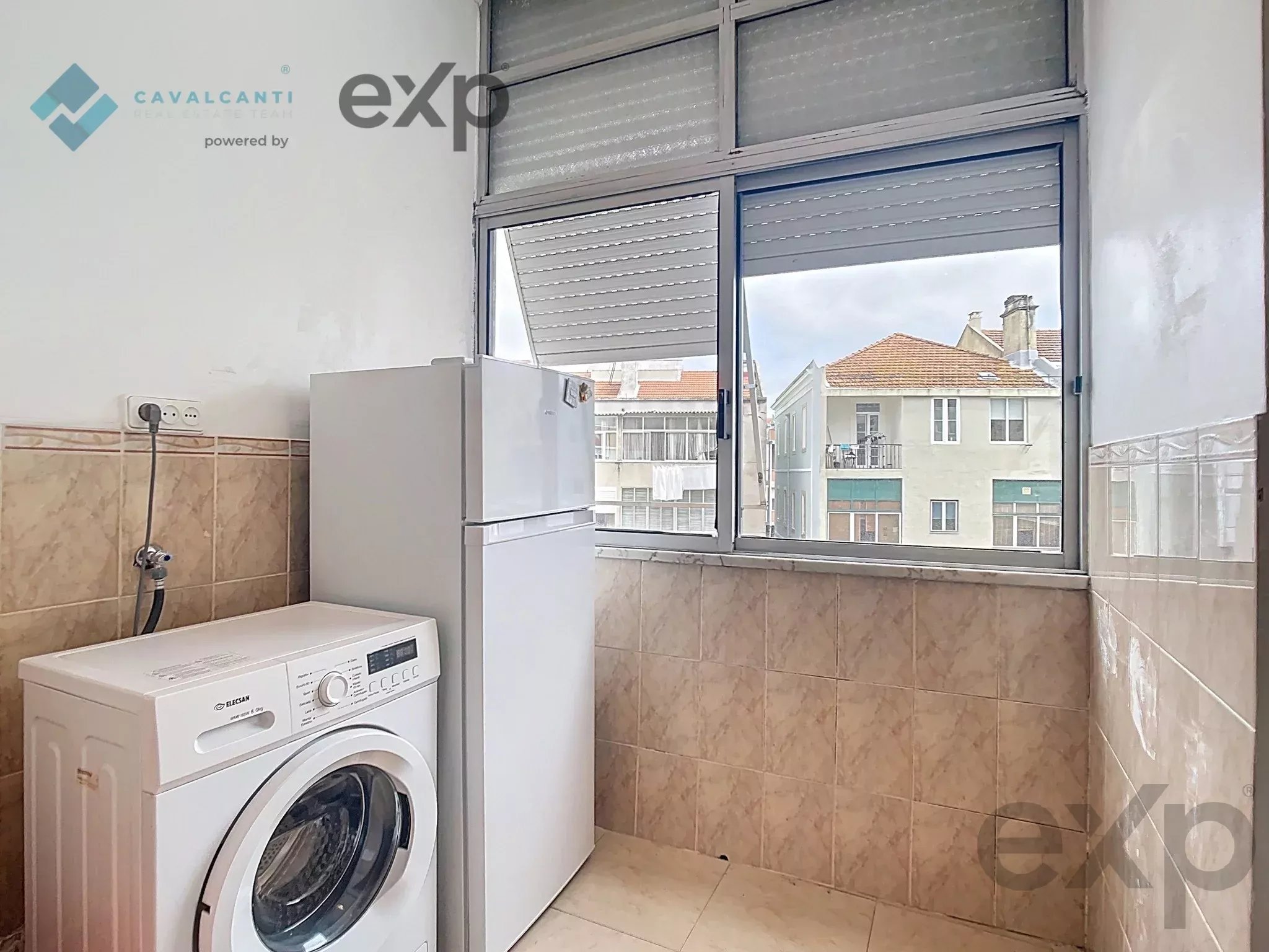 T1 + 1 in Campolide, Lisbon charm and quality of life near the Amoreiras 86914849 image 22