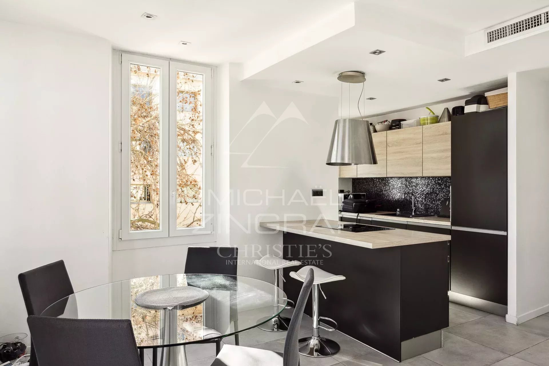 2 Bedroom Apartment/Flat's Image 6
