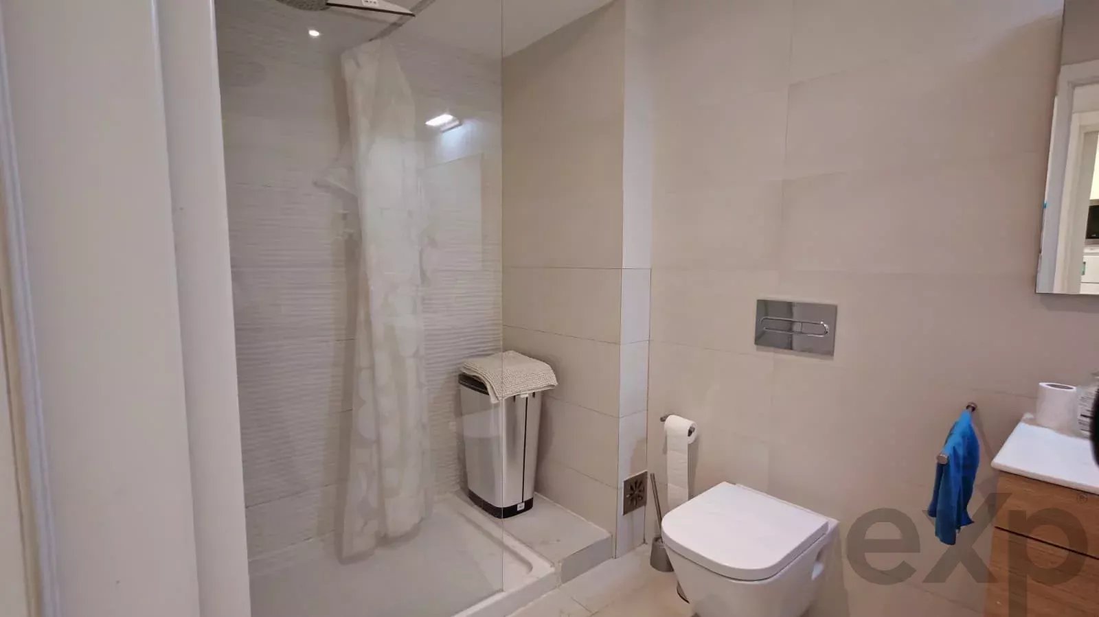 Contemporary One‑Bedroom Apartment in Arroios with Air Conditioning 87016817 image 21
