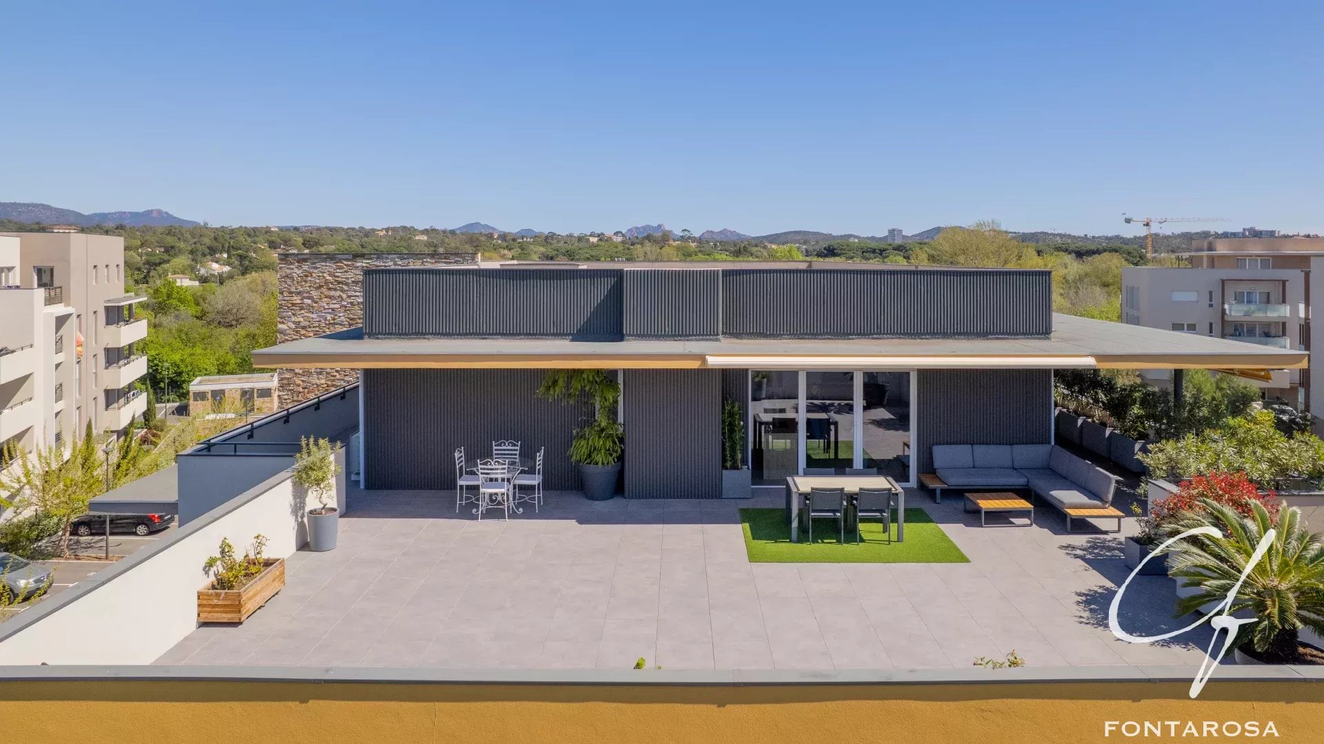 Agence immobilière de 