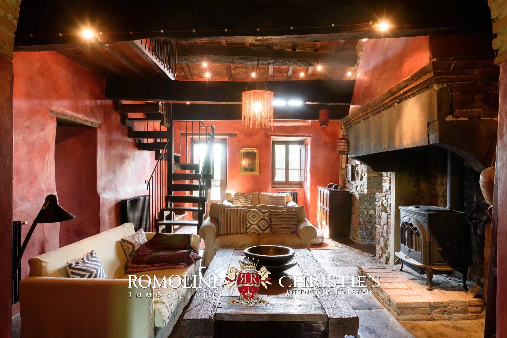 5 Bedroom Villa/Townhouse's Image 18