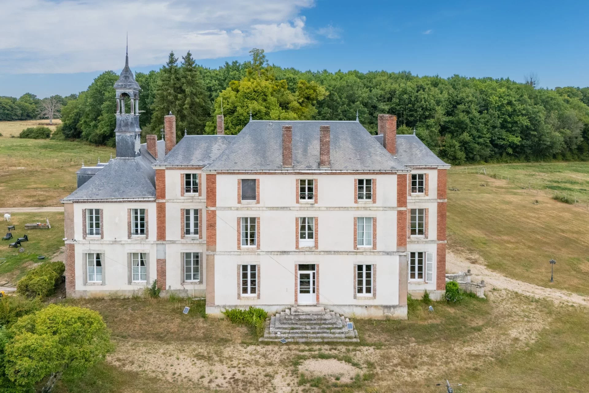 Saint-Fargeau - YONNE - PUISAYE