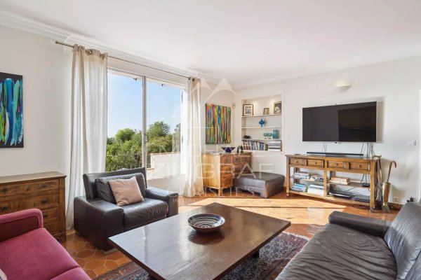 Cannes-Eden – Authentic Provençal Villa with Panoramic Sea View — photo 4