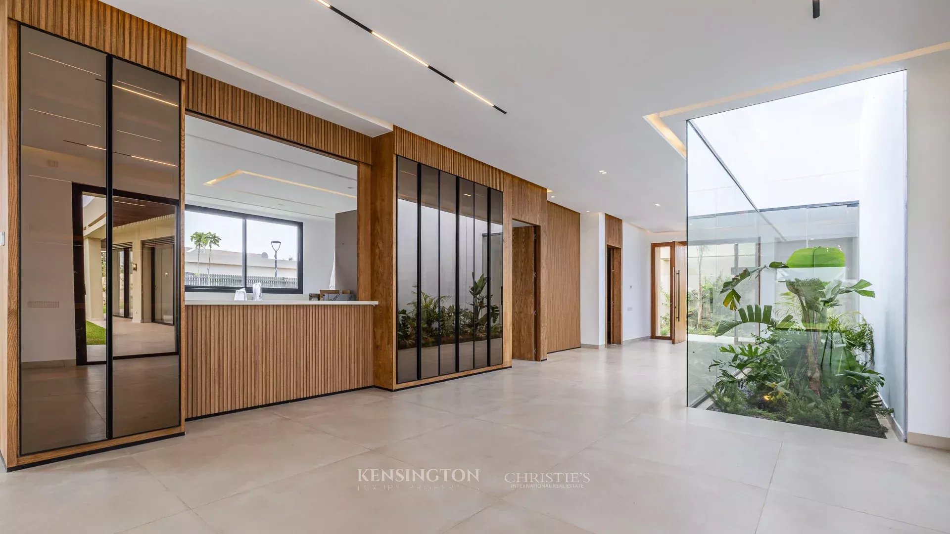 4 Bedroom Villa/Townhouse's Image 12