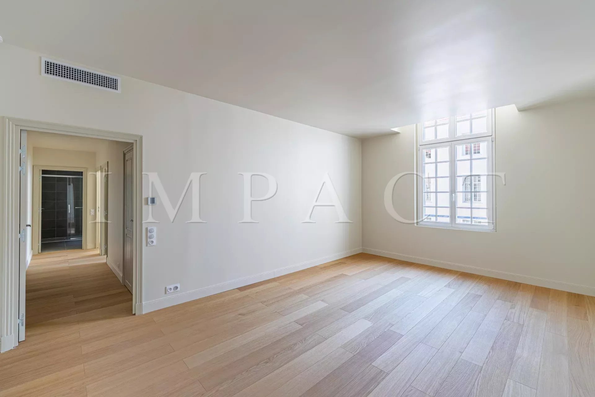 EXCLUSIVITÉ, Antibes, au coeur du Grand Hôtel, magnifique 3 Pièces à vendre