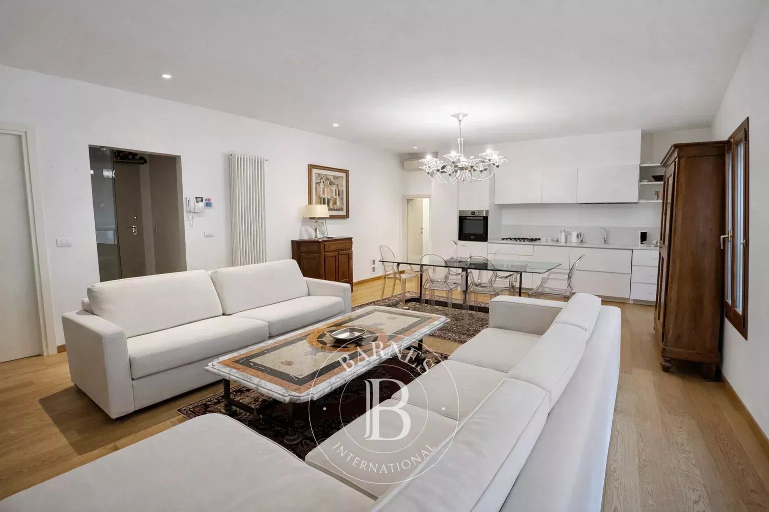 San Polo | Penthouse Loft with Elevator