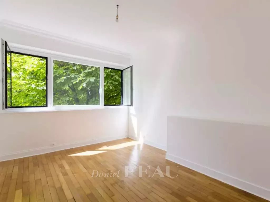 Rental Apartment Neuilly-sur-Seine