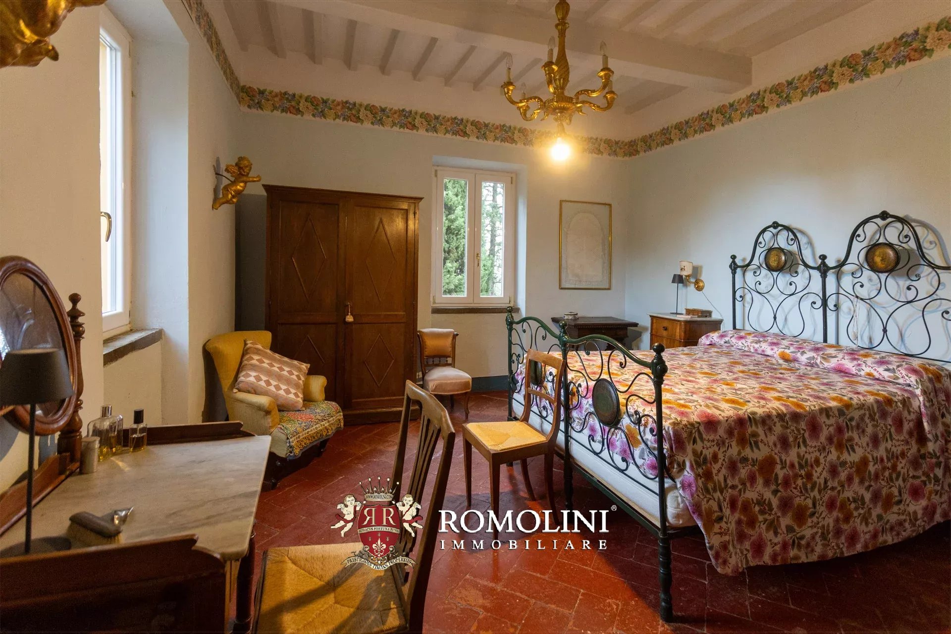 5 Bedroom Villa/Townhouse's Image 33