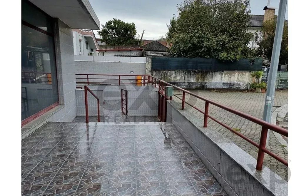 LOJA EM MIRAMAR