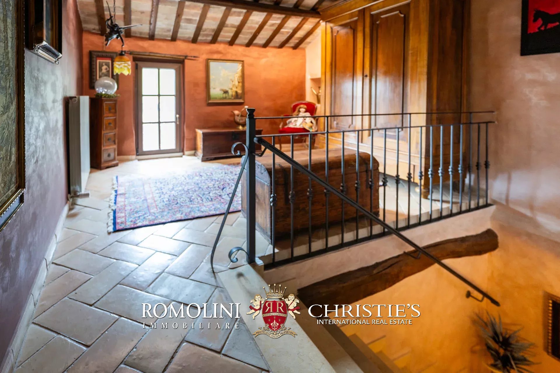 13 Bedroom Vineyard's Image 58