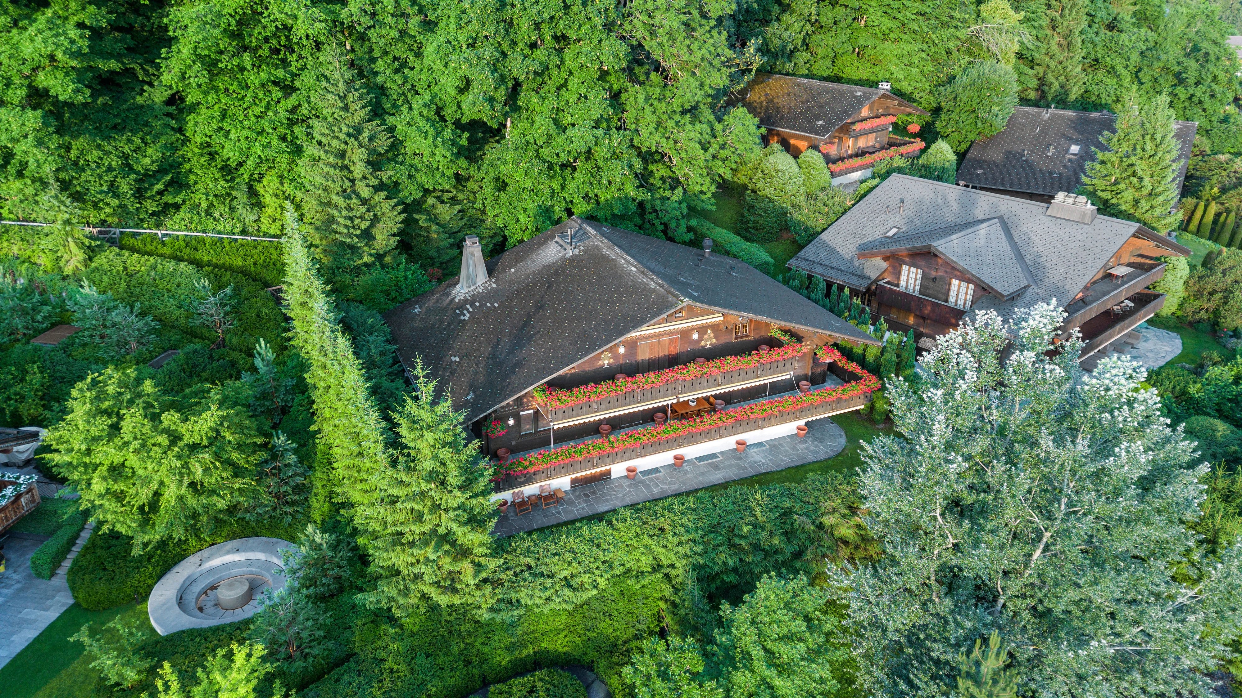 Luxurious Chalet for Sale in Scenic Gstaad