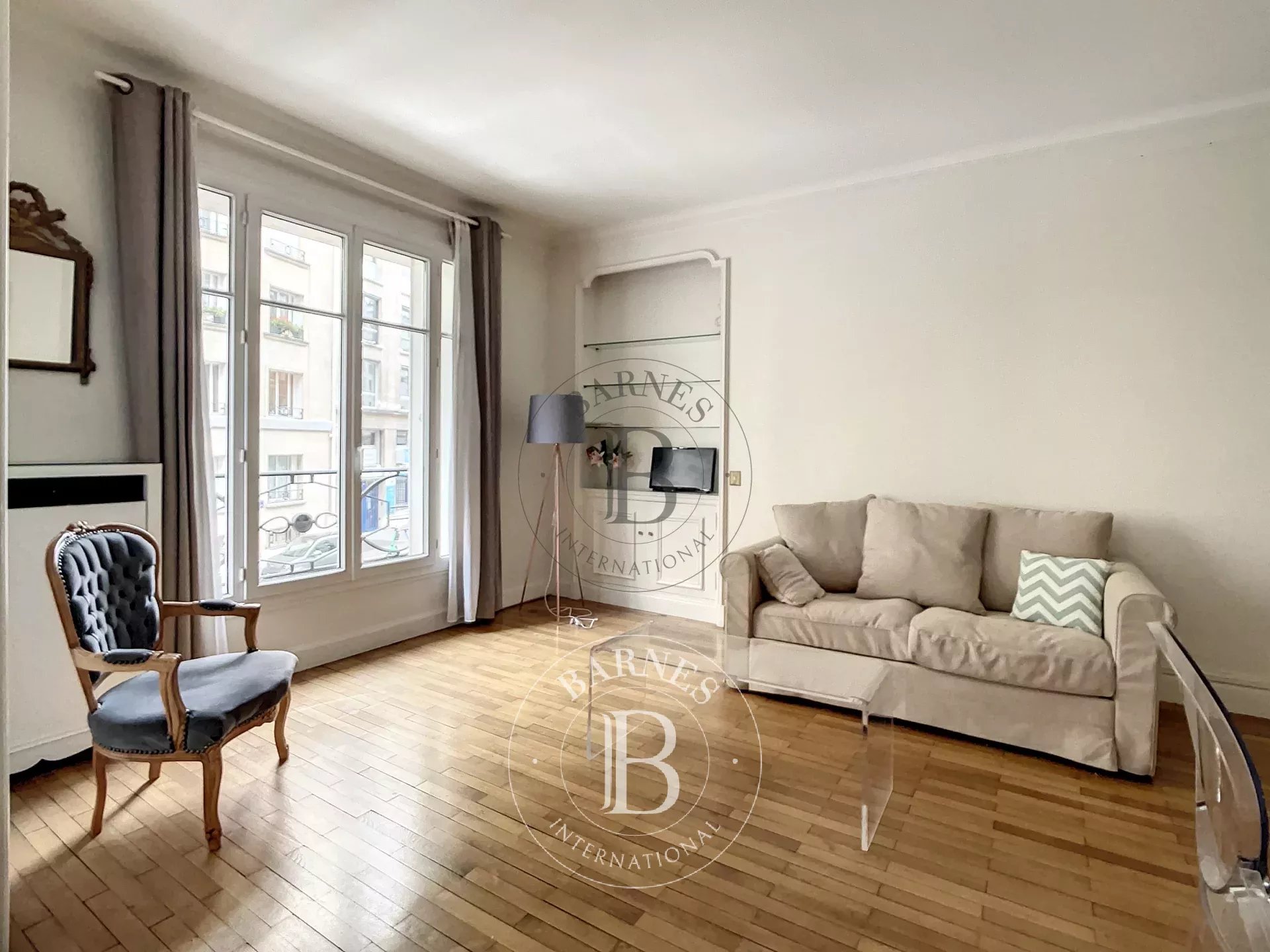 Daire Paris 16ème - picture 12