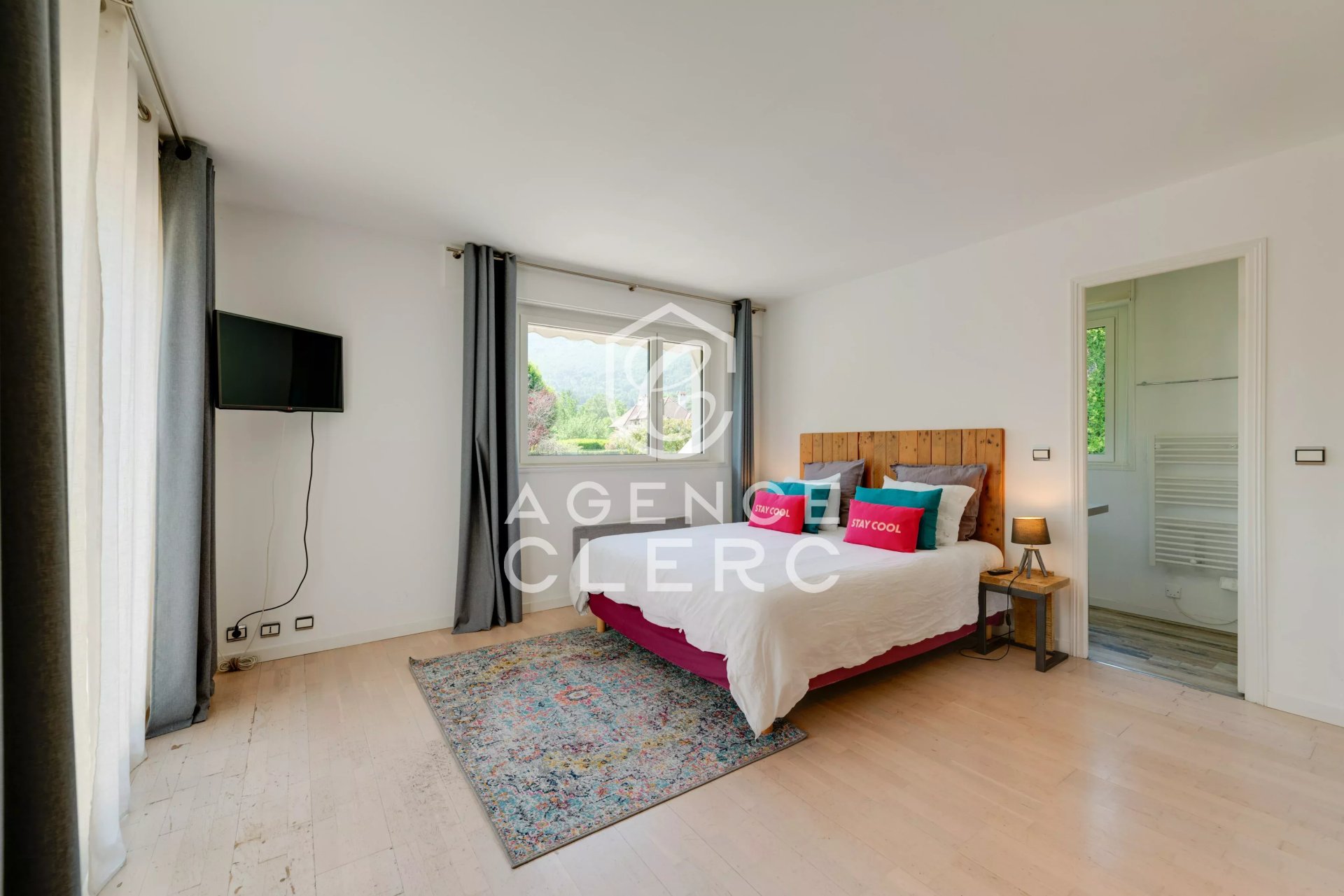 5 Bedroom Villa/Townhouse's Image 17