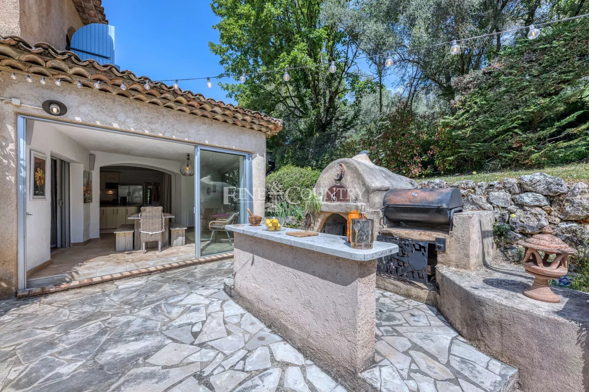 Photo of Villa for sale in Chateauneuf close to Valbonne village