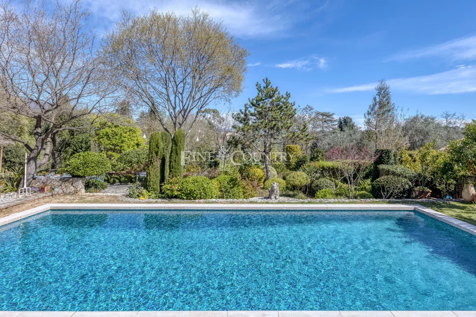 Photo of Villa for sale in Grasse