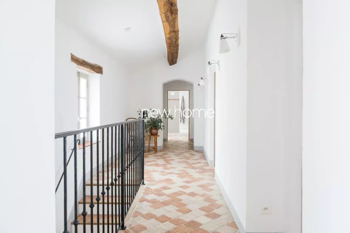 Ancienne ferme de 1850 avec vue panoramique à Tanneron! Un véritable rêve provençal