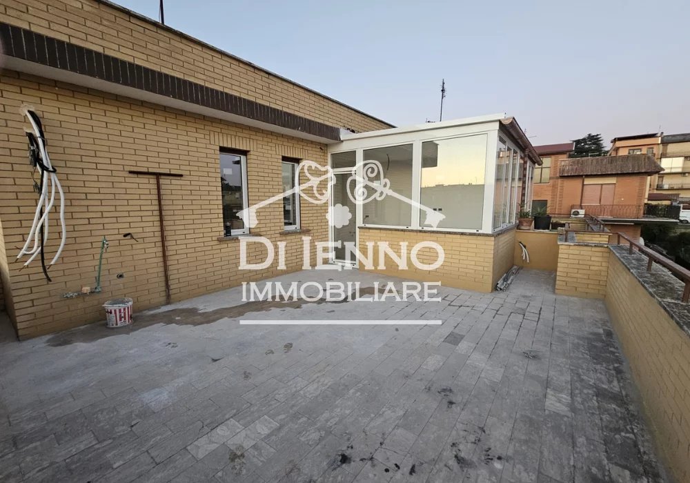 Sale Apartment Roma Labaro