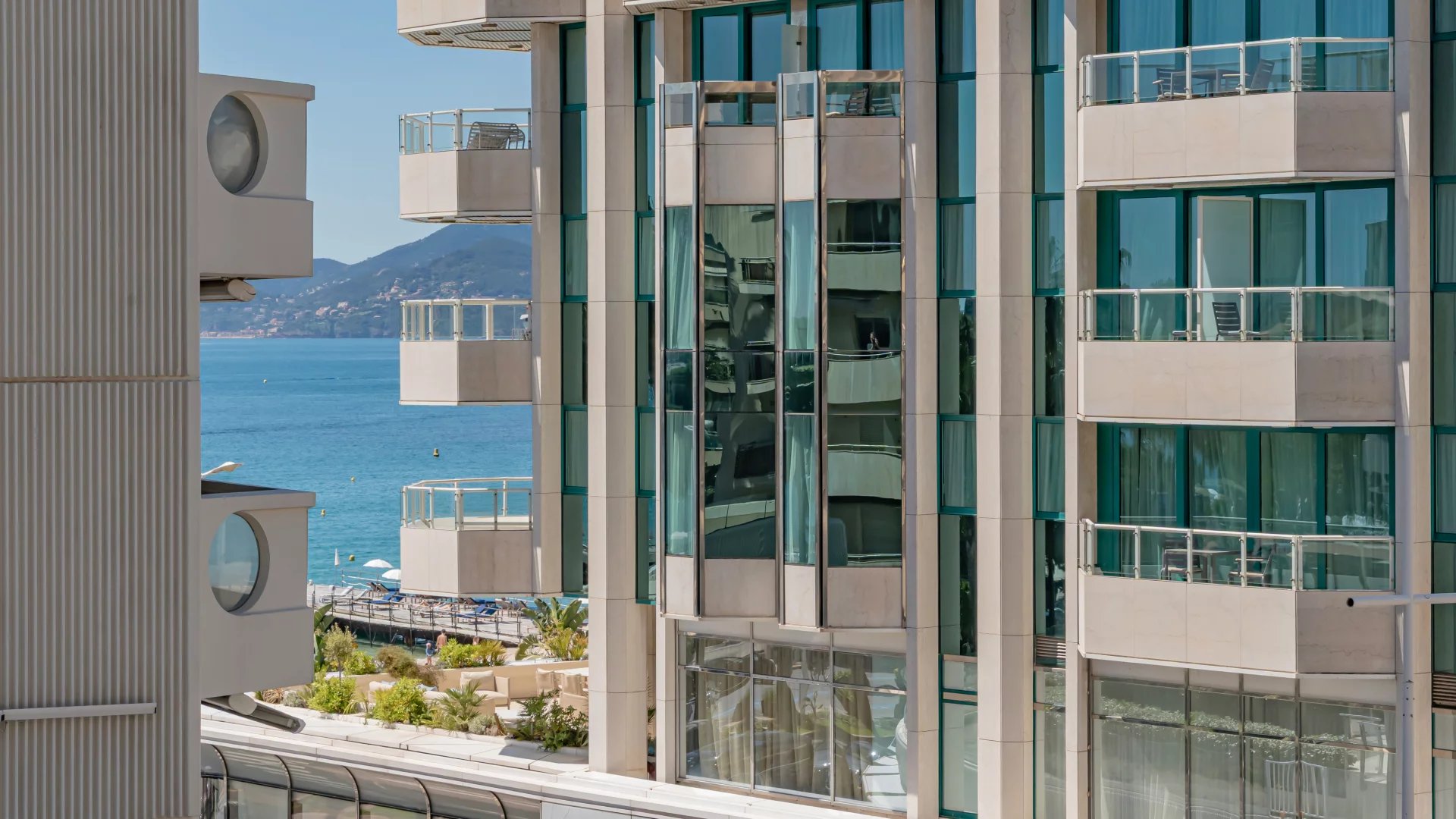 Luxurious pied a terre in the centre