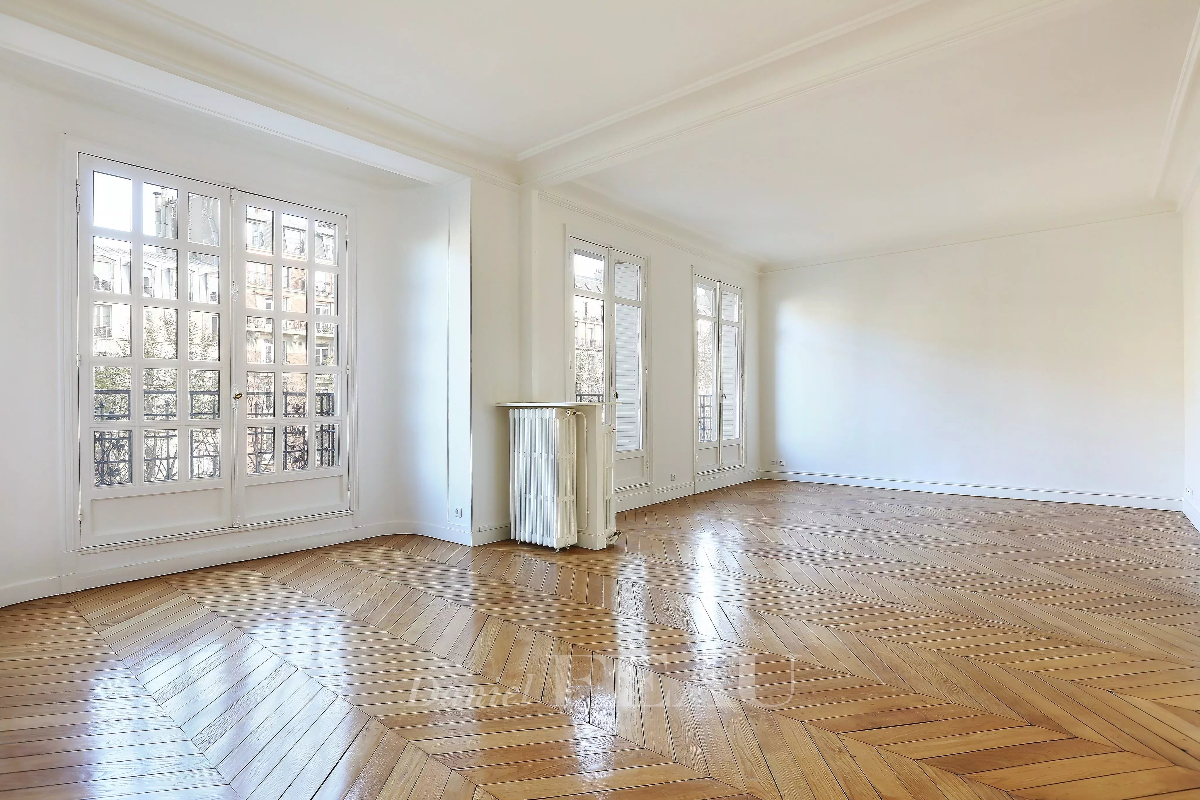 Rental Apartment Paris 8th