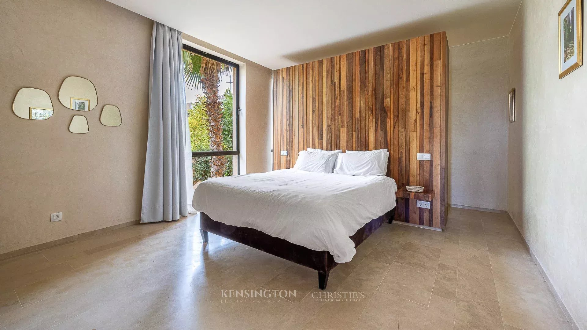 4 Bedroom Villa/Townhouse's Image 30
