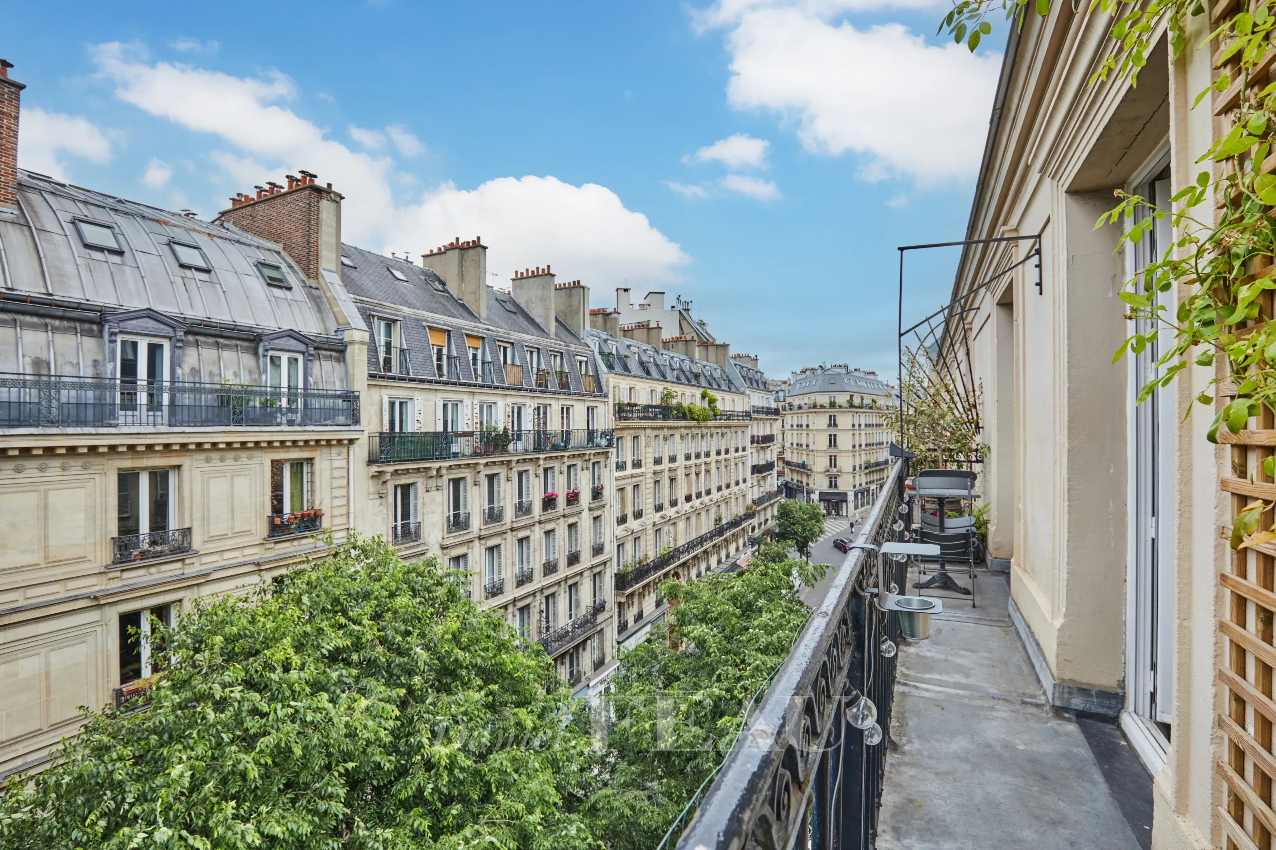 Location Appartement Paris 9ème